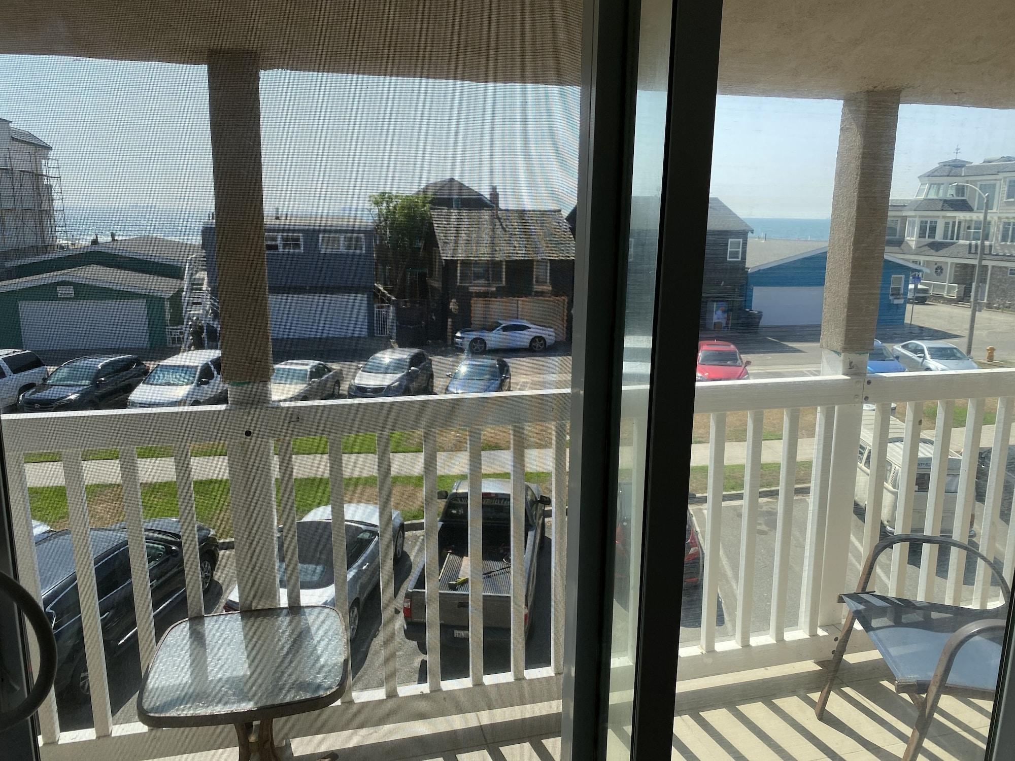 Ocean Surf Inn & Suites Хънтингтън Бийч Екстериор снимка